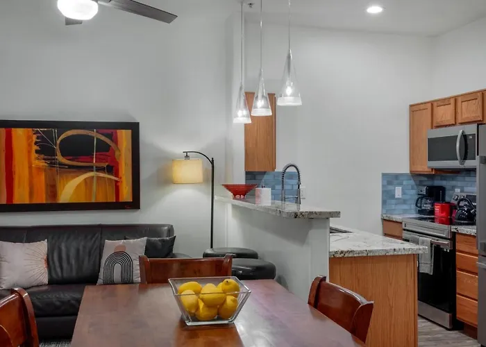 Pool And Hot Tub- River Walk, 2 Bedroom 2 Ba Tucson