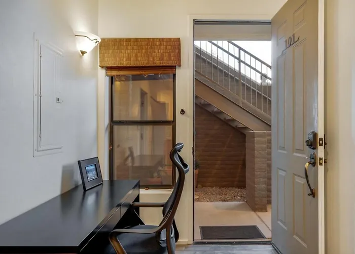 Apartment Pool And Hot Tub- River Walk, 2 Bedroom 2 Ba