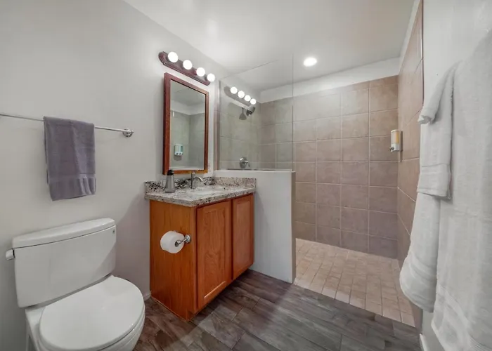 Pool And Hot Tub- River Walk, 2 Bedroom 2 Ba Apartment Tucson