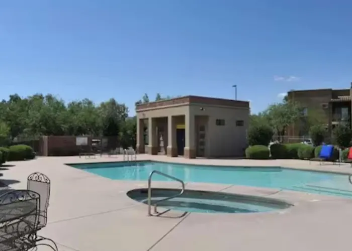 Pool And Hot Tub- River Walk, 2 Bedroom 2 Ba Apartment Tucson