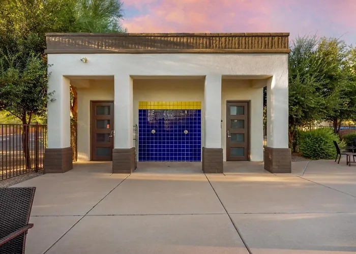 Pool And Hot Tub- River Walk, 2 Bedroom 2 Ba * Tucson