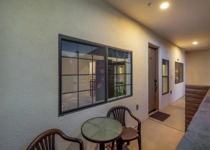 Pool And Hot Tub- River Walk, 2 Bedroom 2 Ba Apartment Tucson